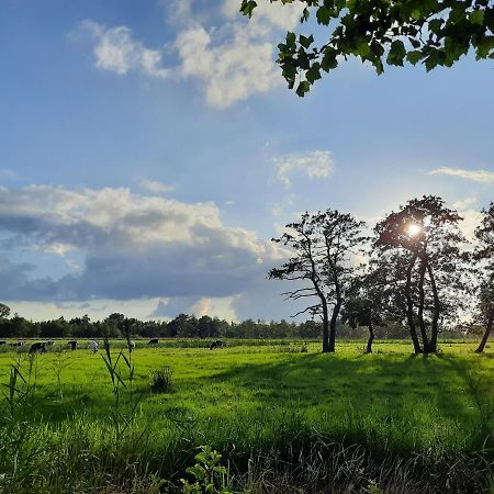 Pipowagen 'T Strunerke Augustinusga Esterno foto